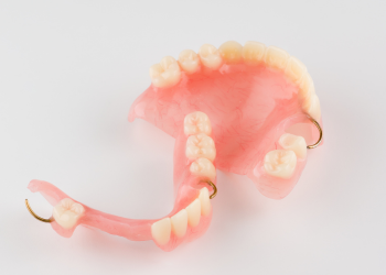 PRÓTESIS DENTAL REMOVIBLE